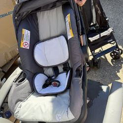 Baby Trend Infant Car Seat With Base