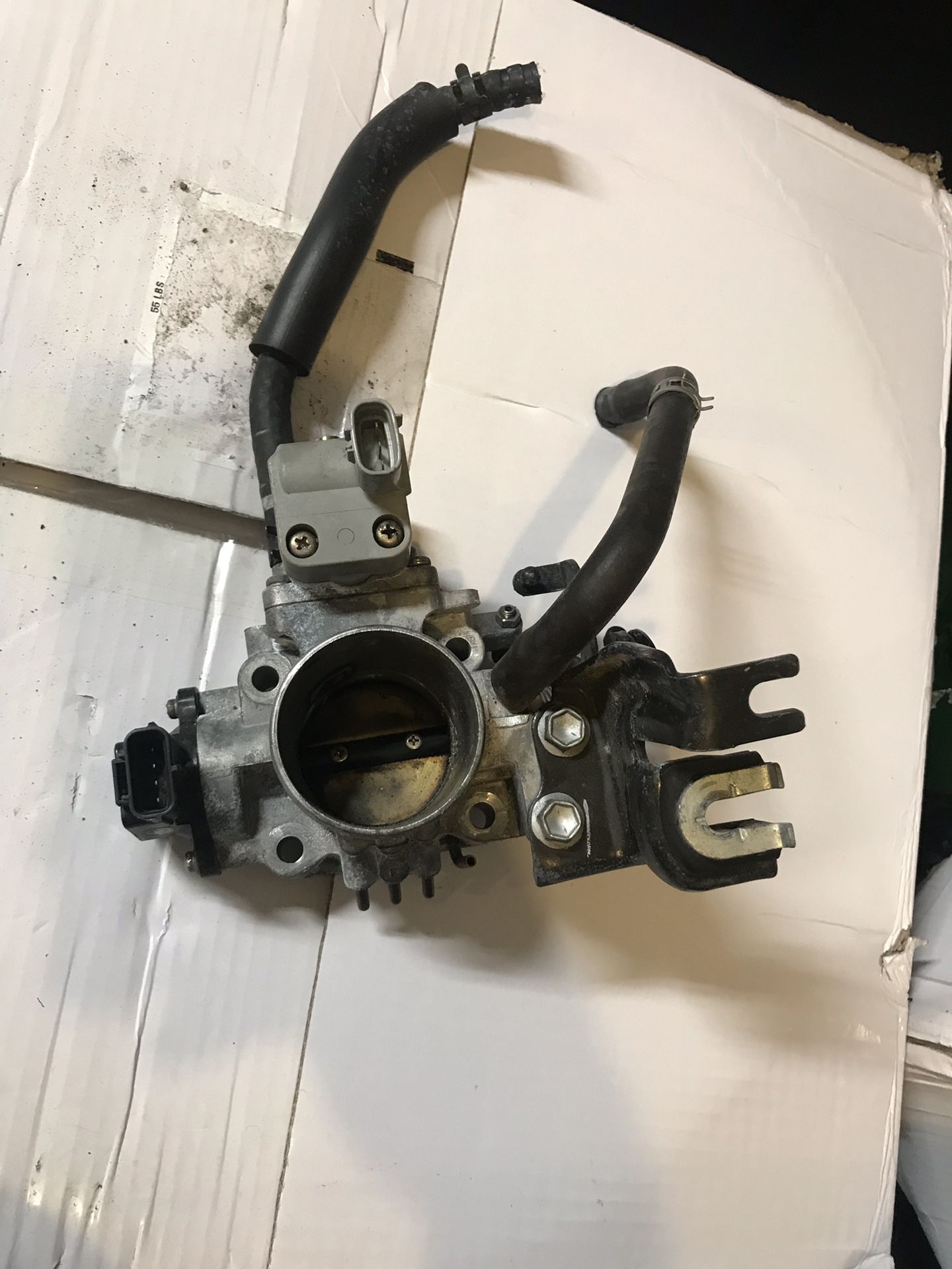 Toyota Camry throttle body