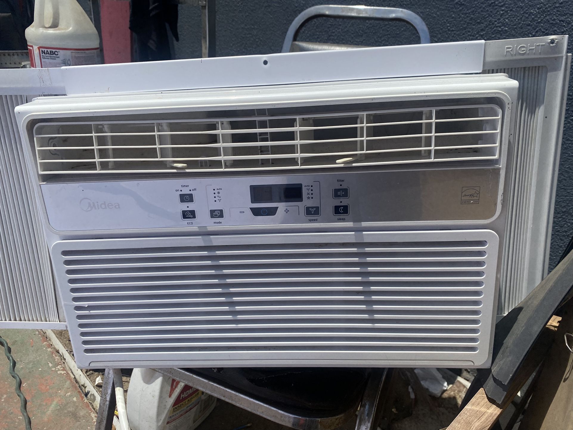 Window AC 8000 BTU / Aire Acondicionado 8000 BTU