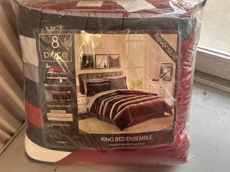 8 Piece King Comforter Set (New)