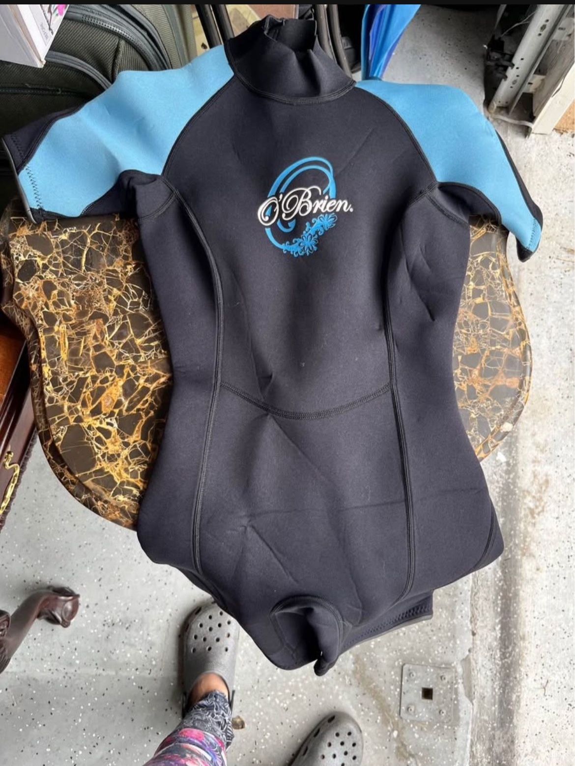 O’Brien Shorty Wetsuit - Women’s size small (Brand New)