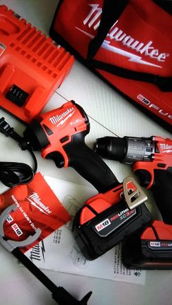 Milwaukee New KIT 2018 New Generation 18M: Impact,Drill,battery 3.0-battery 2.0,Charge,bag. Kit Herramientas Nueva Última Generación