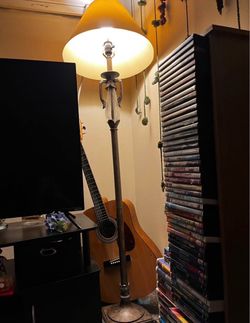 Floor lamp