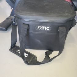 RTIC 30 Soft Cooler