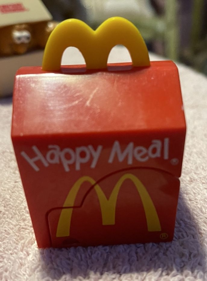 Vtg 1987 McDonald's French Fry Changeable Toy excellent condition 