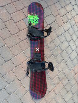 Ride DH2 snowboard 157cm with bindings