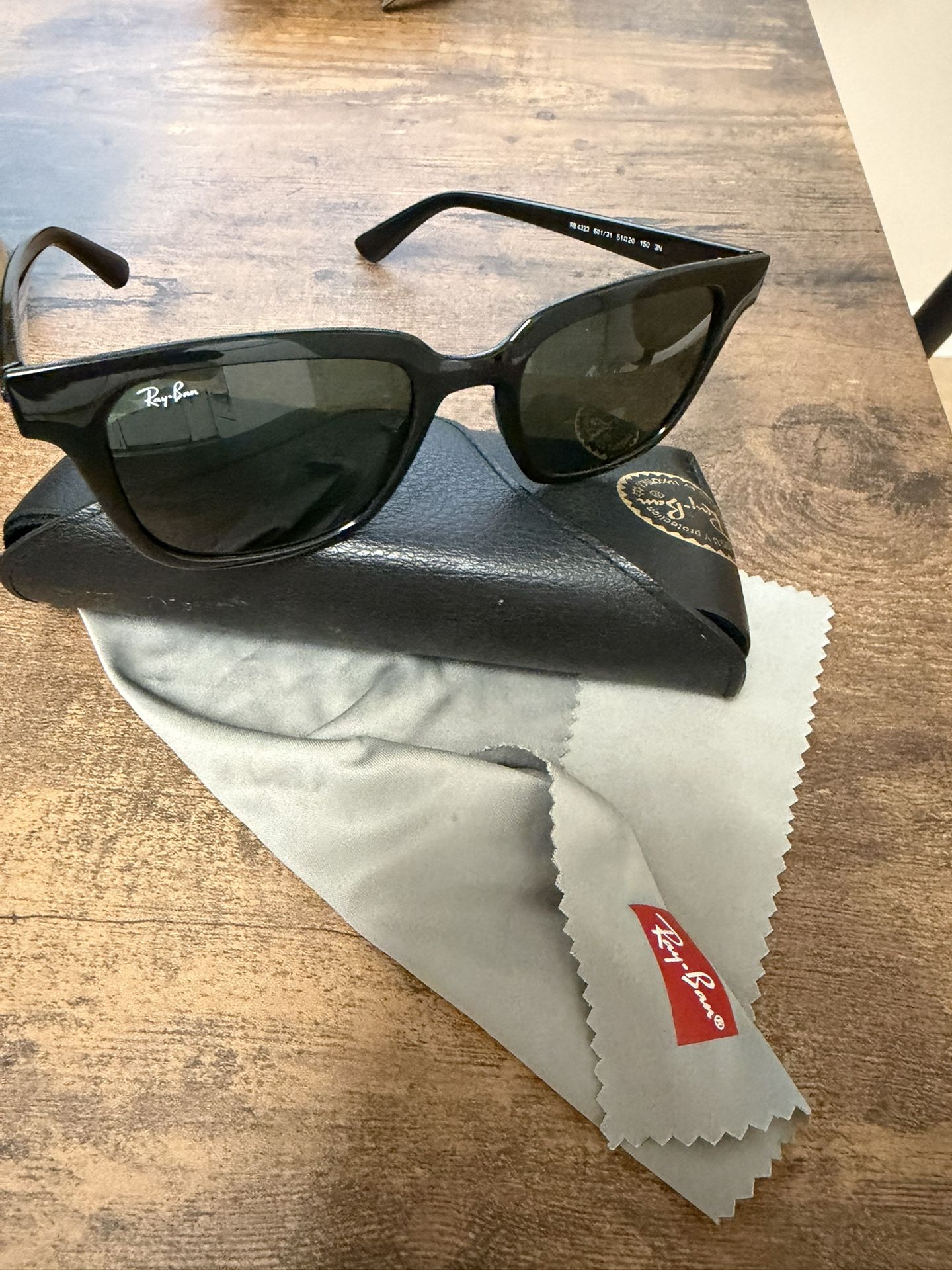 Ray Ban Sunglasses Brand New