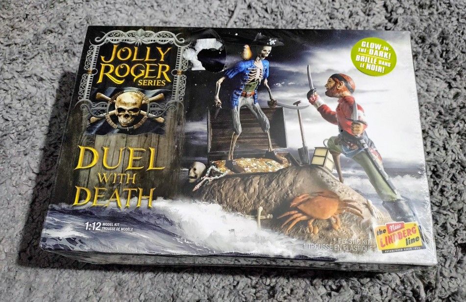 Jolly Roger Series Duel with Death 1:12 Model Kit