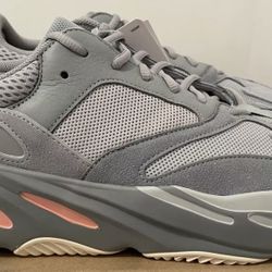 Yeezy 700 Inertia Size 14