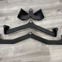 Brand New Lat Pull Down Attachments