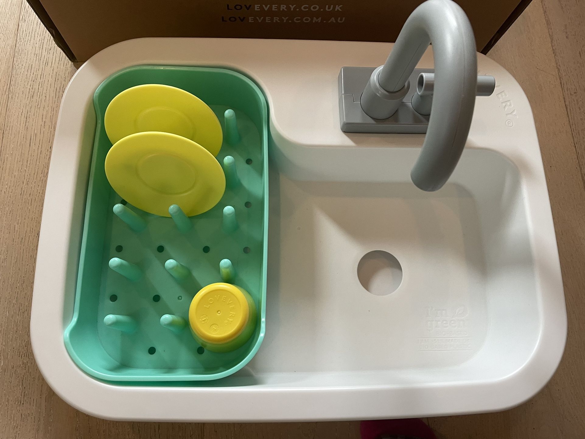 Lovevery Toy Sink