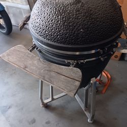 Big Green Egg
