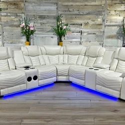 Buy now Pay Later ! Brand new Power Sectional Recliner, Fast Delivery