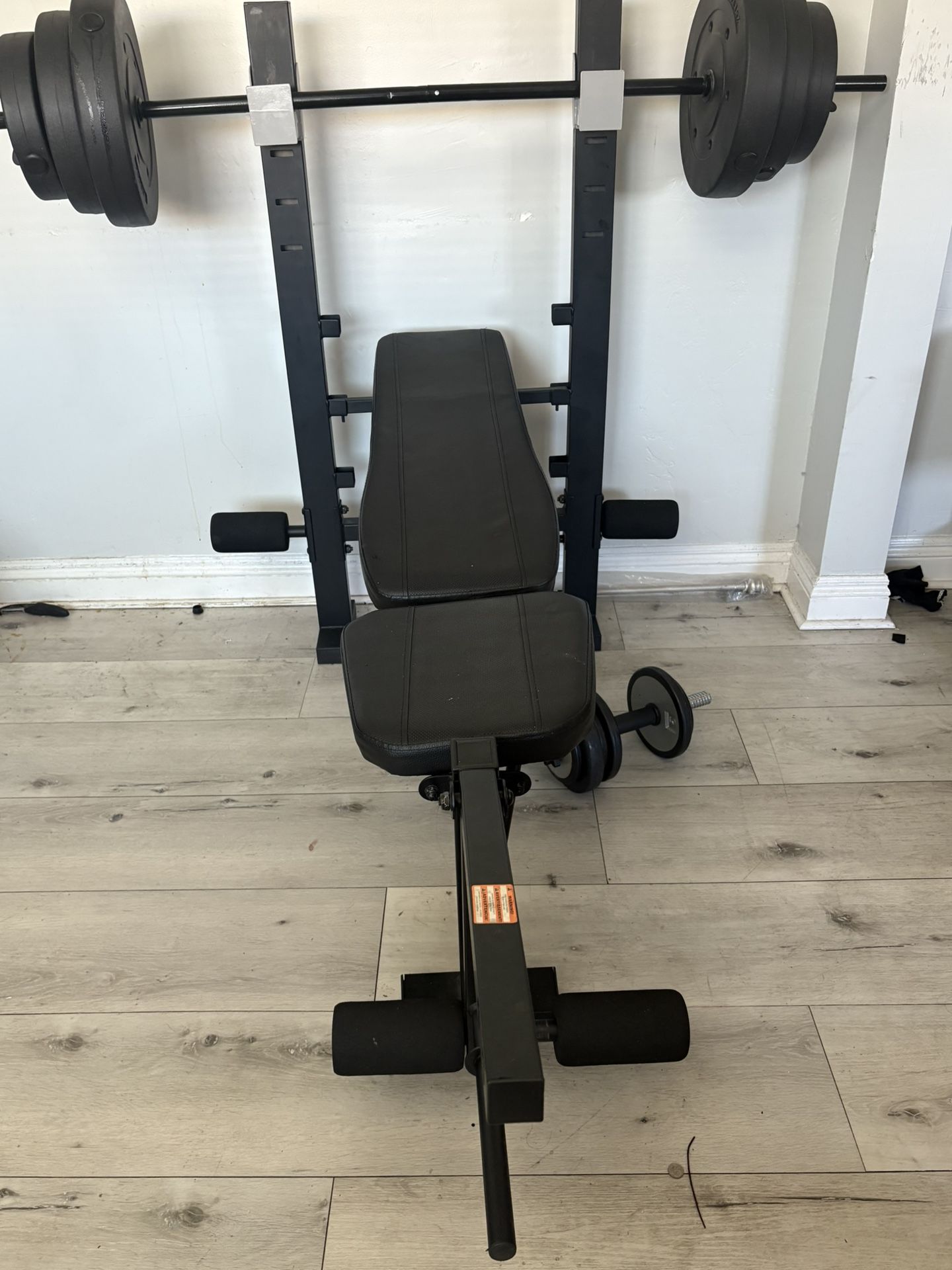 Weight bench