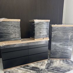 Dresser , chest and 2 nightstands - Cómoda , gavetero y 2 mesitas de noche