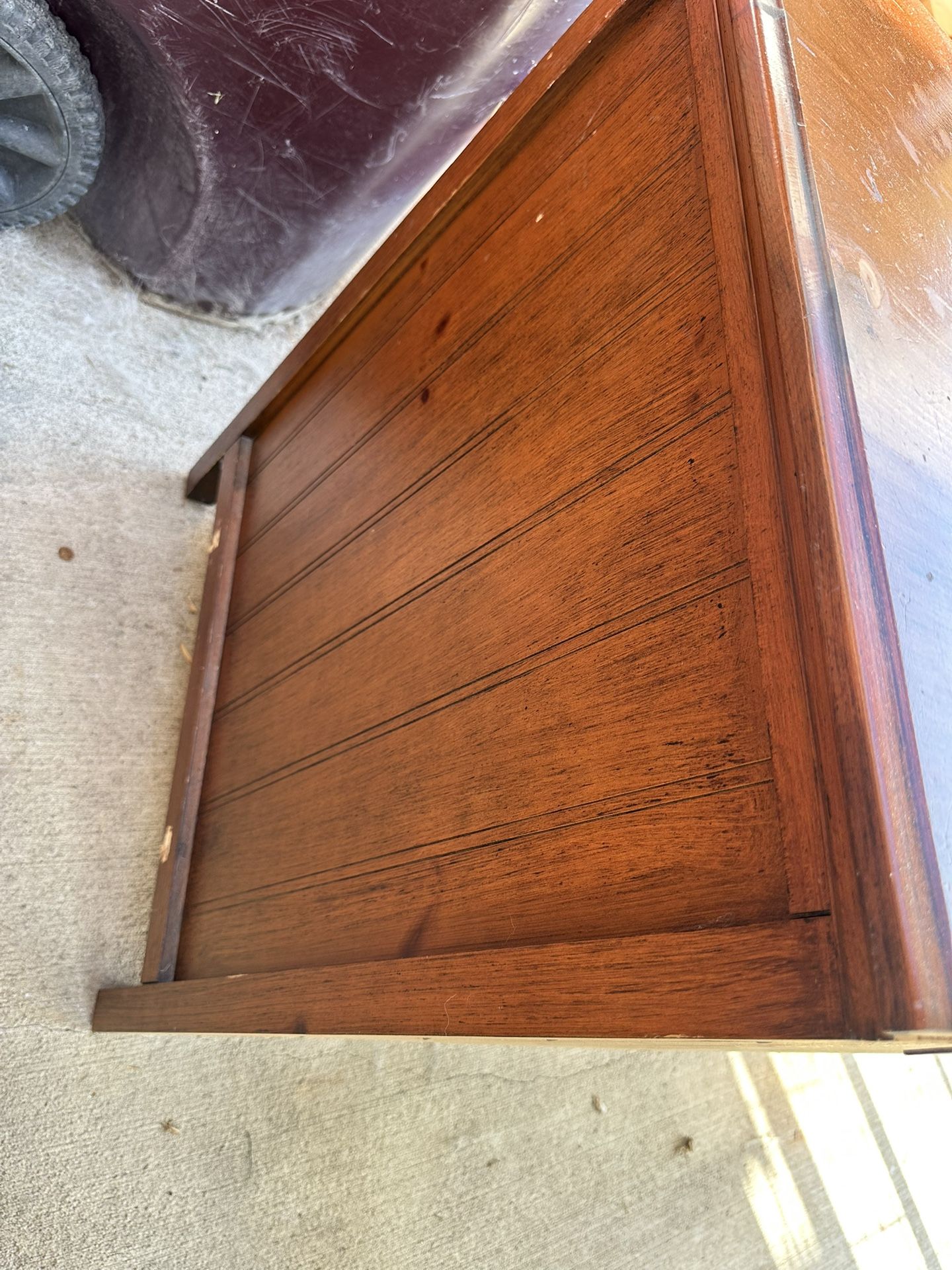 Desk Wood With 3 Drawers And Resisten To Water Prof