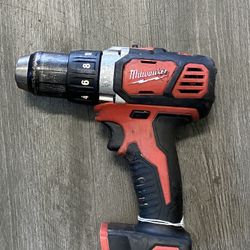 Milwaukee 18v Drill