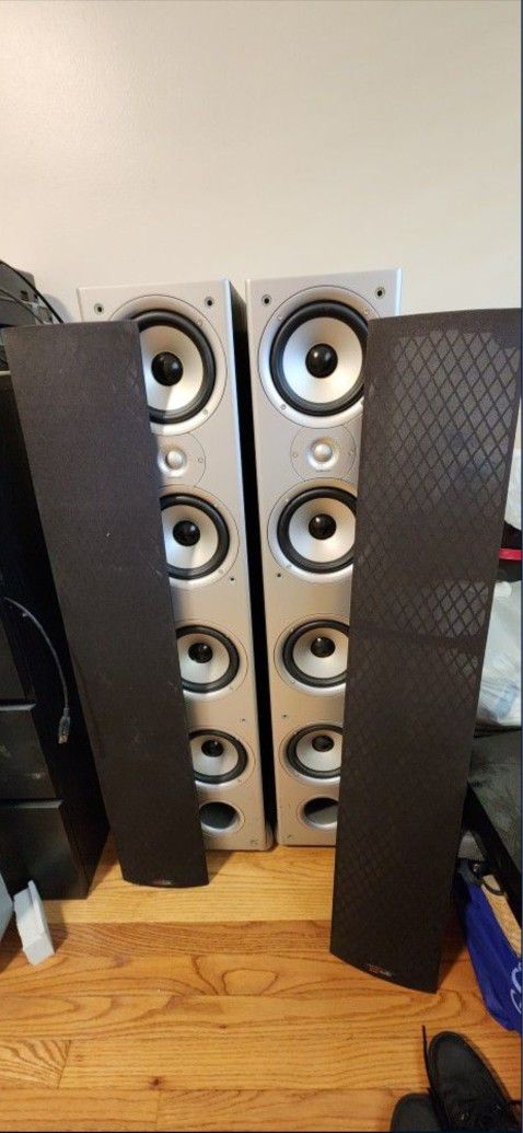 Polk Audio Tower Speakers And Center Speaker