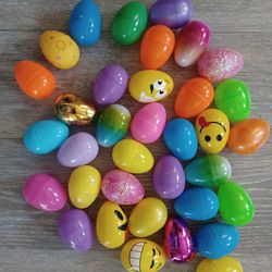 Plastic Easter Eggs 