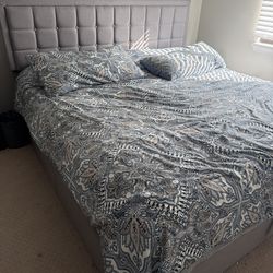 King size bed