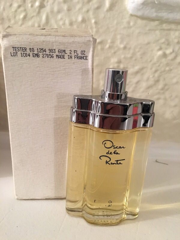 Oscar Dela rebta the perfume