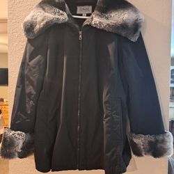 TOWNE by London Fog Faux Fur Coat.  Size L