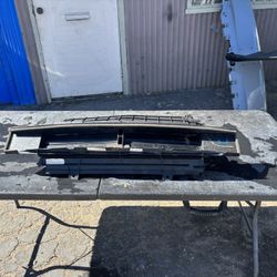 2022 - 2024 RIVIAN R1T ACTIVE GRILLE SHUTTER PT00531159-G