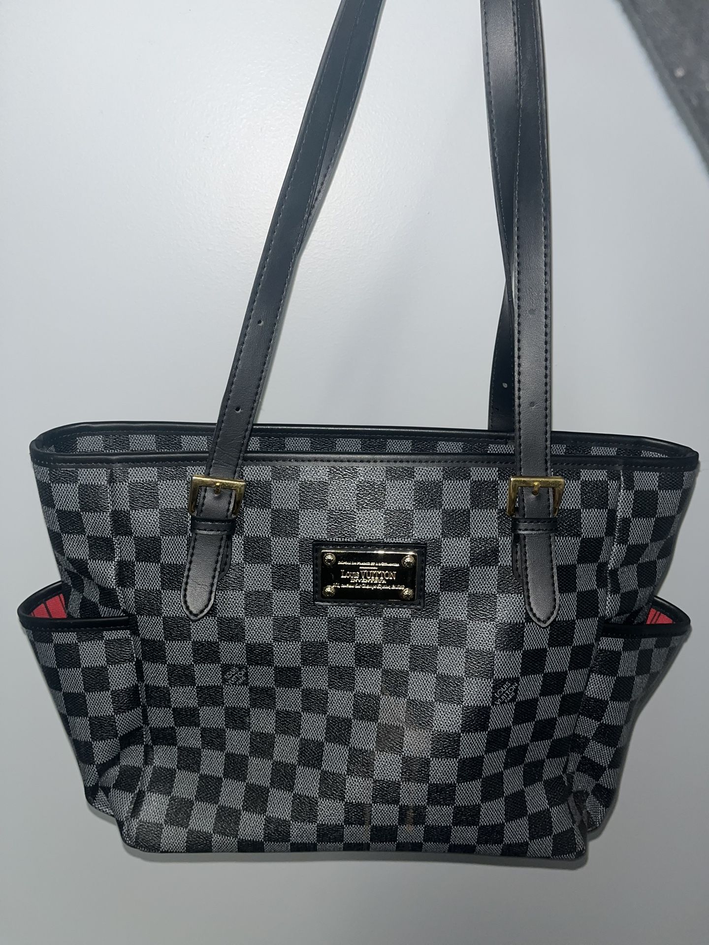 Lv Purse