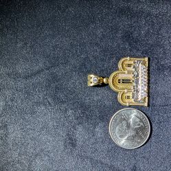 10k last supper pendant with diamonds
