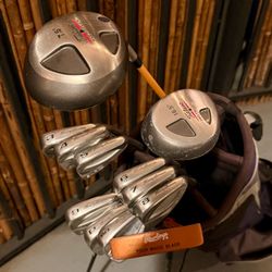 Titleist & Tommy Armour Golf Club Set - Ping Bag