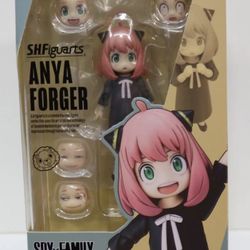 Spy x Family Anya Forger SHF S.H. Figuarts  Bandai Anime Comic     (30407)