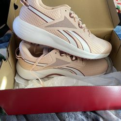 Women’s Reebok Shoes