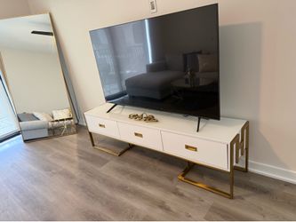 Samsung TV CU7000