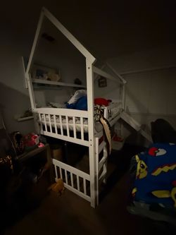 Kids slide bed