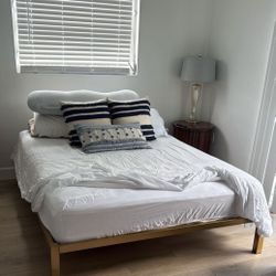 West Elm Metal Bed Frame And Queen Beautyrest Mattress