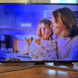 Samsung 40 Inch TV, TV Stand, Antenna And Remote