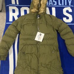 Brand New Women Coat Size Large 