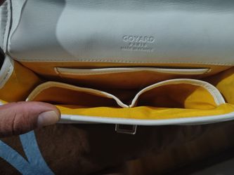 goyard purse