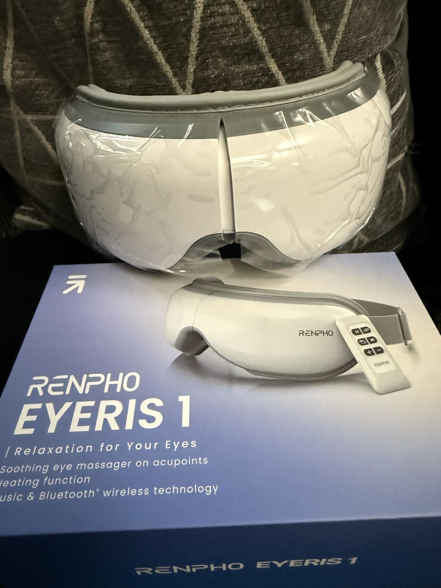Eye Massager On Acupoints