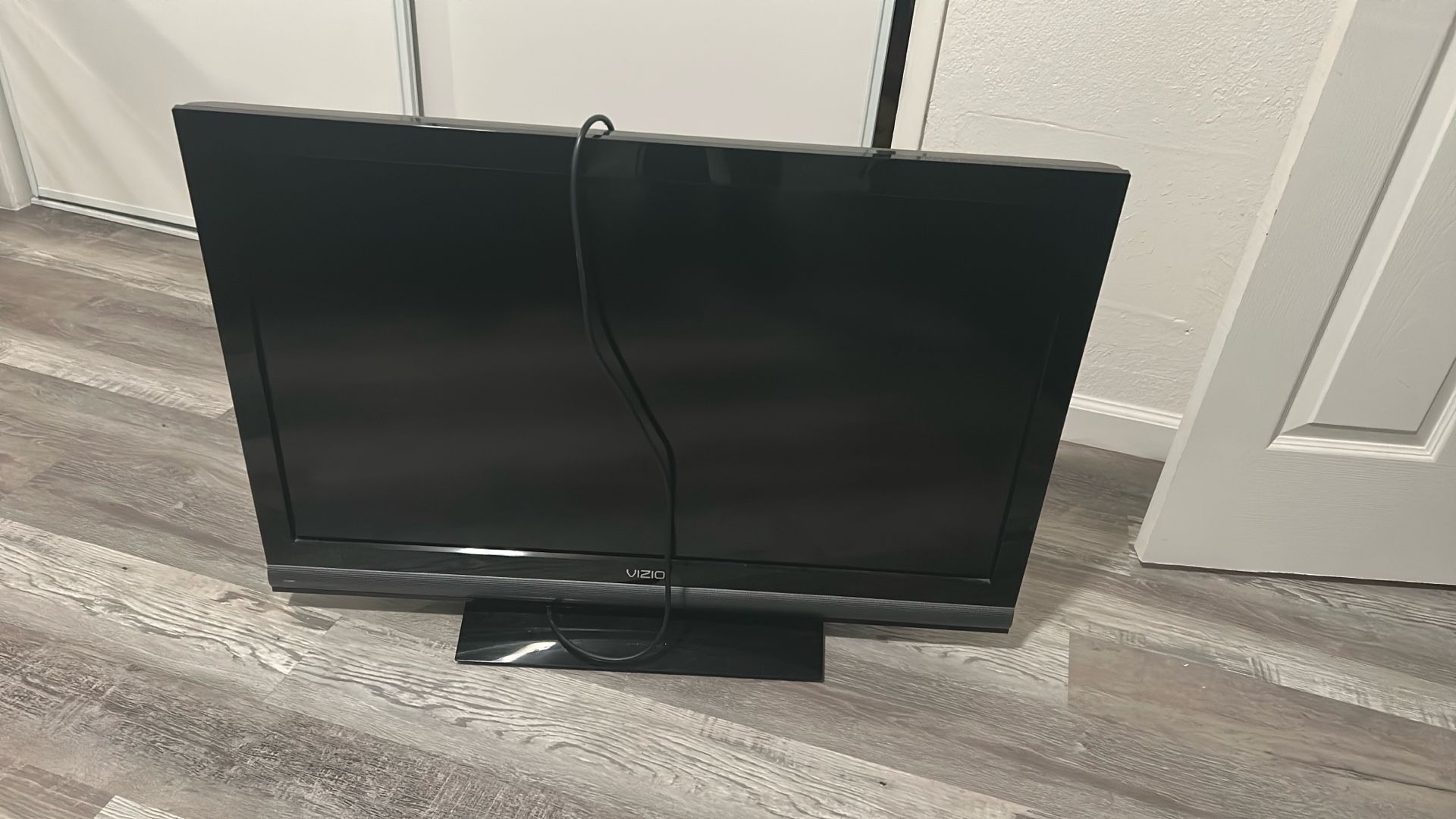 I’m Selling The Tv