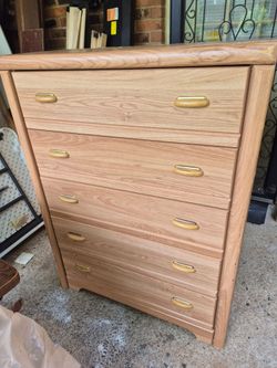 5 drawer chest a drawer