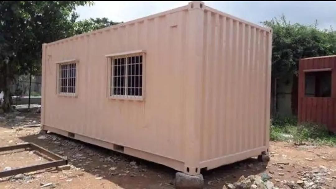 20 Ft Container Available