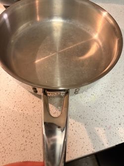 Zwilling 2L pan with lid for cooking