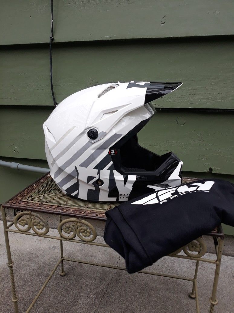 Helmet Fly Racing NEW