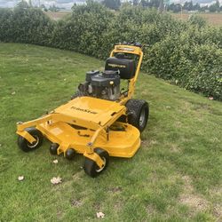 Hustler Trimstar Walk Behind Commercial Lawn Mower
