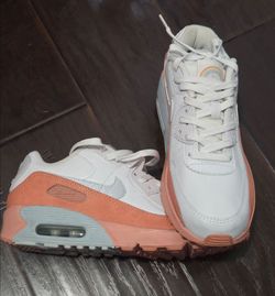 Nike size 7y