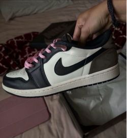 Air Jordan 1 Low Sneaker