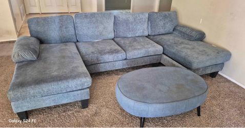 🩶 beautiful modular sectional couch sofa with double Chase and Ottoman, delivery available