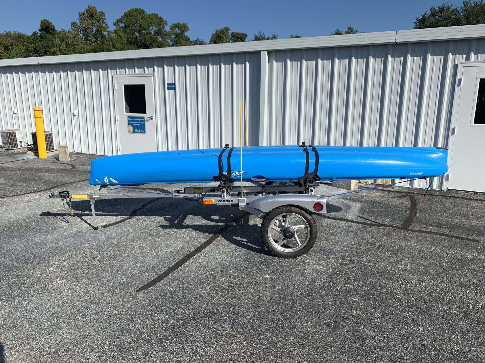 Yakima Rack and Roll Trailer with Spare Tire, Kickstand and Extension