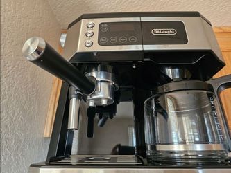 This is the De'Longhi All-in-One Combination Coffee & Espresso Maker used 3 times